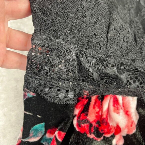 Y2K INC‎ Intimates Slip Dress Black XS Floral Velvet Lace Halter Mini Summer EUC - Picture 7 of 9